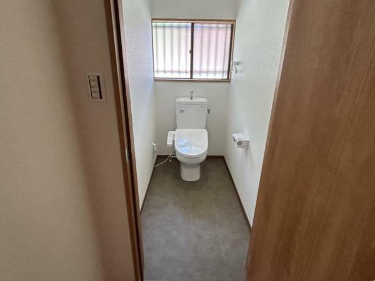 トイレ トイレは新品に交換しました。