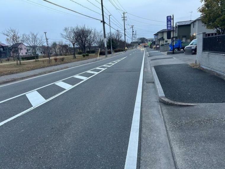 現況写真 東側前面道路