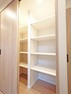 収納 全居室はもちろん、廊下にも収納スパースがあり、すっきり片づけて広く使えます。