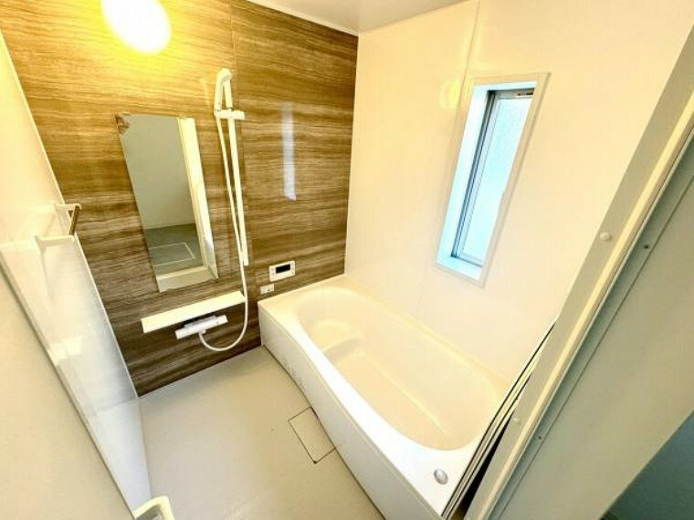 浴室 ■日々の疲れを癒すユニットバスは高級感のある空間！