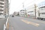 現況写真 前面道路含む現地写真です