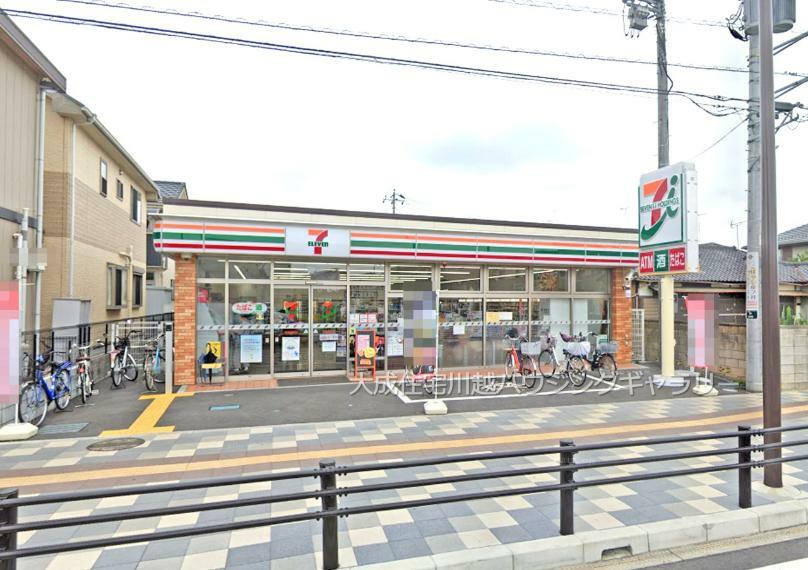 コンビニ セブンイレブン新河岸駅東口店（徒歩11分。ちょっとしたお買い物に便利です。）