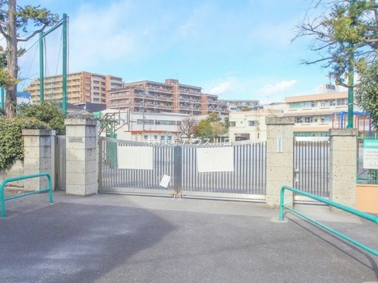 小学校 板橋区立富士見台小学校 350m