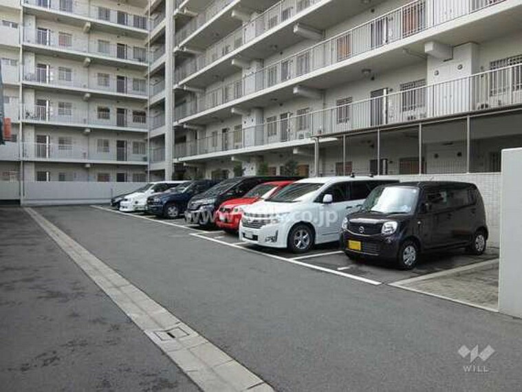 敷地内駐車場 敷地内駐車場（屋外平面式）