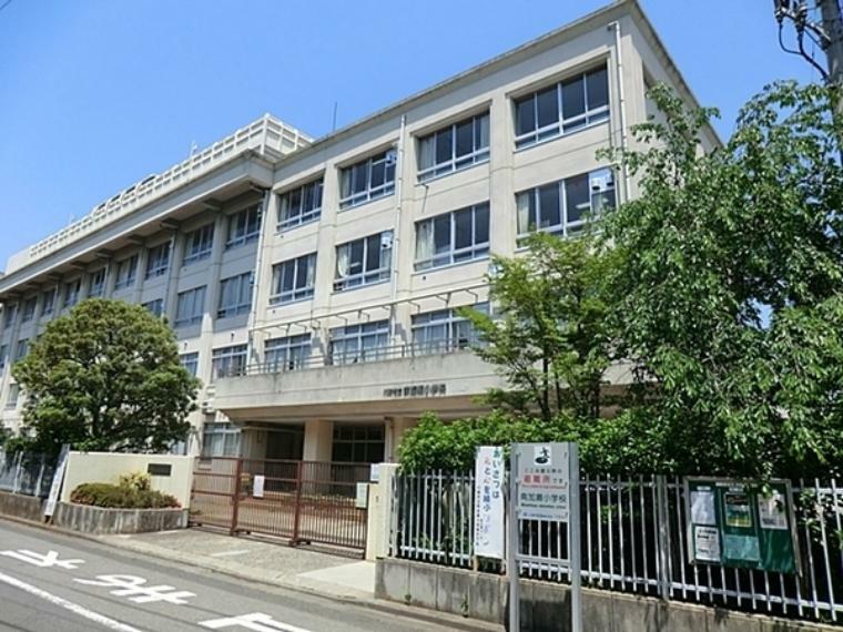 小学校 川崎市立南加瀬小学校 一人一人の子供が楽しく、安全で安心して活動できる学校をめざしています。