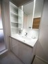 専用部・室内写真 3面鏡洗面化粧台　クッションフロア貼替　防水パン設置