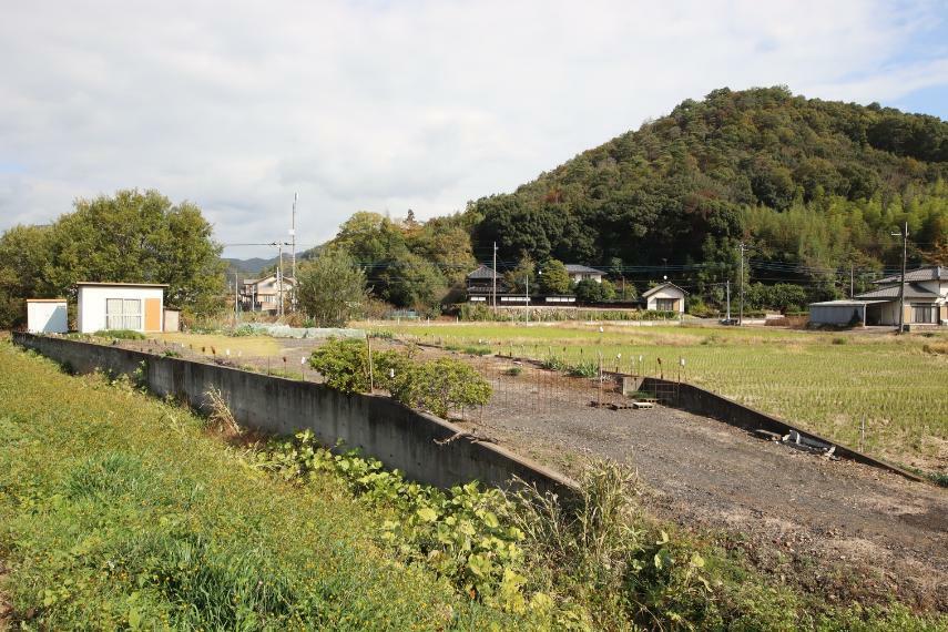 現況写真 家庭菜園など、趣味の時間も充実しそうです！