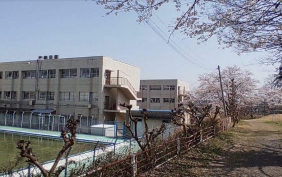 小学校 【小学校】嵐山町立志賀小学校まで313m