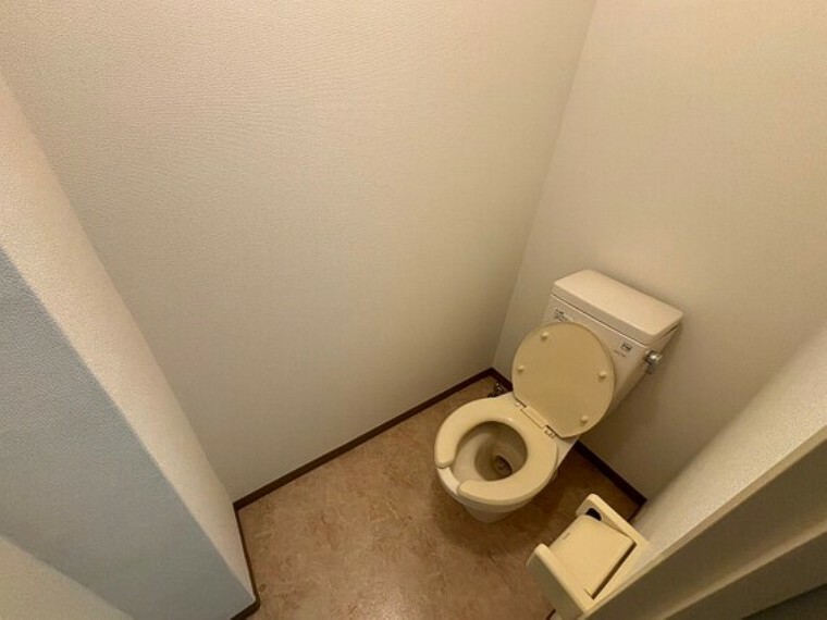 トイレ 清潔感のある空間です。