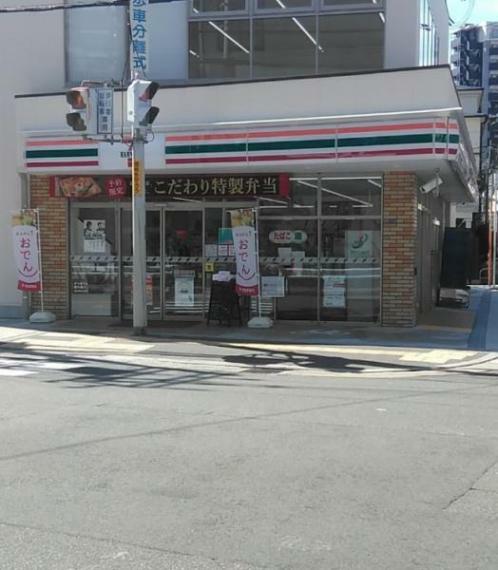 コンビニ セブンイレブン野田阪神駅北店