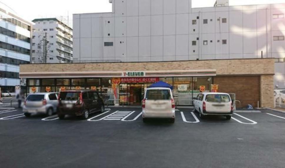 コンビニ セブンイレブン大阪宮原4丁目店