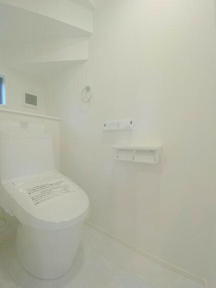 トイレ ■1階のトイレ、いつでも衛生的なウォシュレット付き
