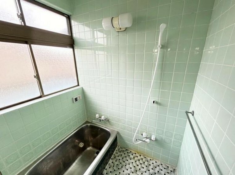 浴室 レトロな可愛いお風呂！