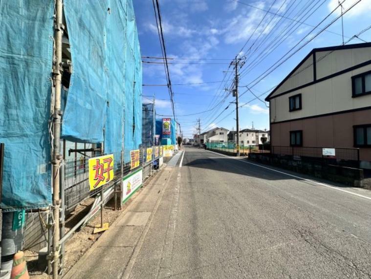 現況写真 【15号棟　前面道路】2024.2.18撮影