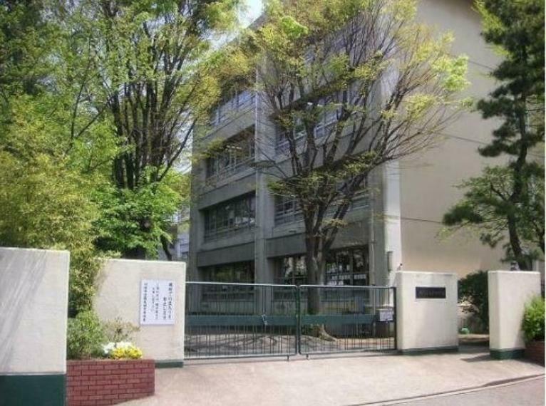 中学校 川崎市立南生田中学校