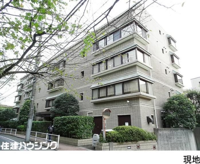 グランディ田園調布 2階