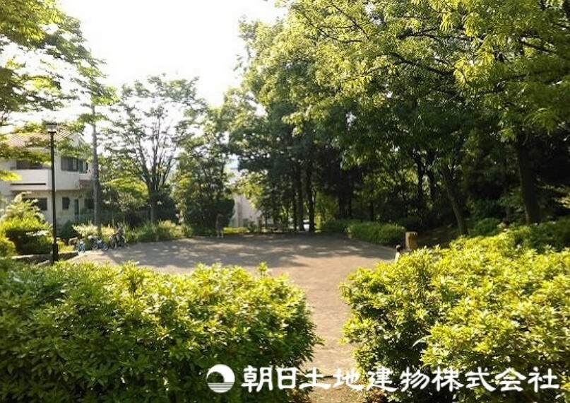 公園 ゆうき山公園まで約350m