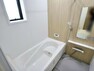 浴室 バスルームは、浴室乾燥暖房機も付いてカビ対策もばっちり！洗濯物を干すこともできる乾燥機能付きで、雨の日のお洗濯物も安心です。