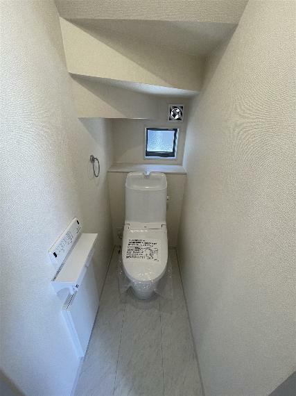 トイレ 温水洗浄機能付きトイレは2箇所完備です。
