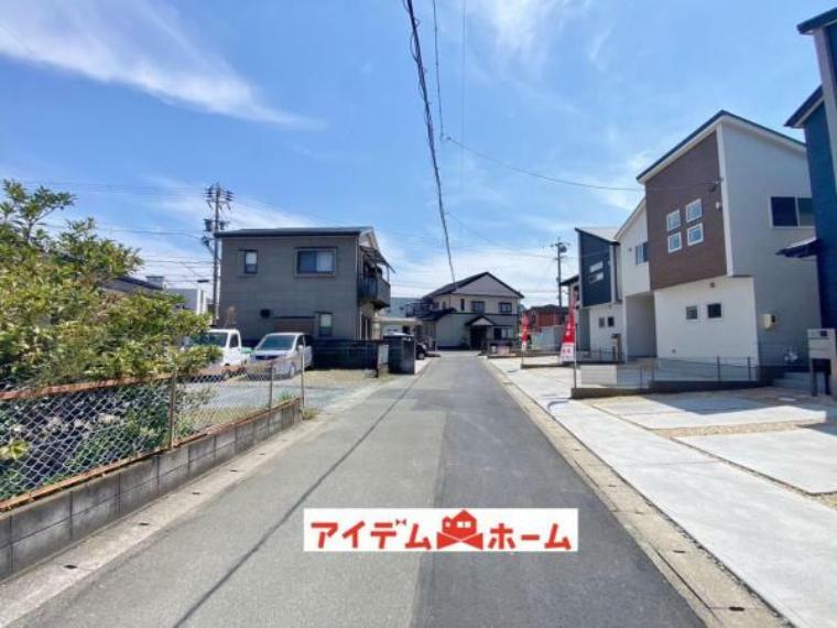 現況写真 住戸の前面道路