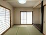 【リフォーム済・1階和室】畳の表替え、天井、壁のクロスの張り替えを行いました。