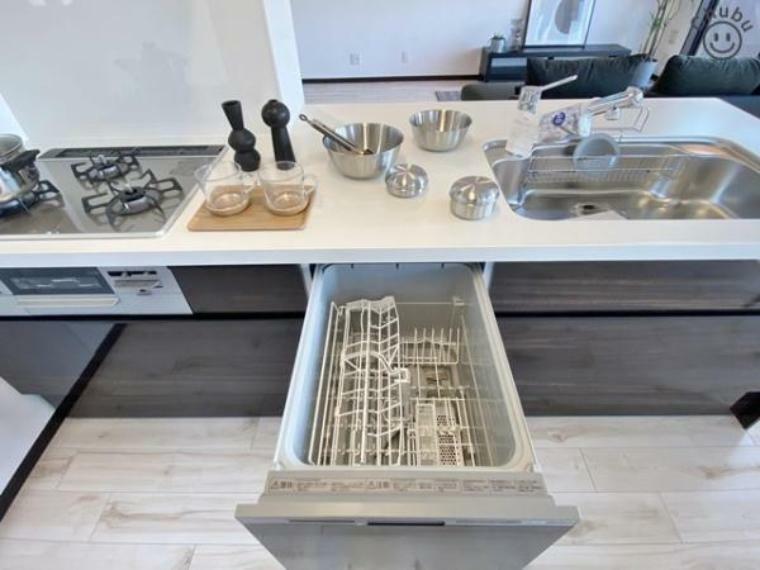 食器洗い乾燥機付き！　食後の家事負担軽減だけでなく節水にも役立ちます！