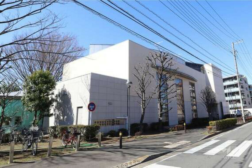 図書館 鎌田図書館の外観