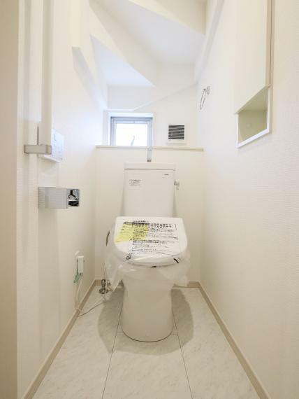 トイレ 【1号棟】温水洗浄機能付き便座（1F、2F）
