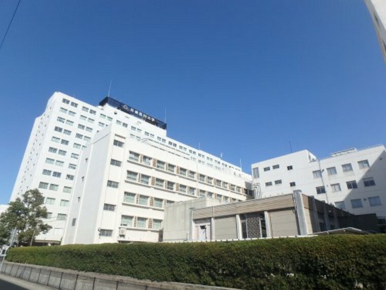 病院 【総合病院】兵庫医科大学病院まで721m