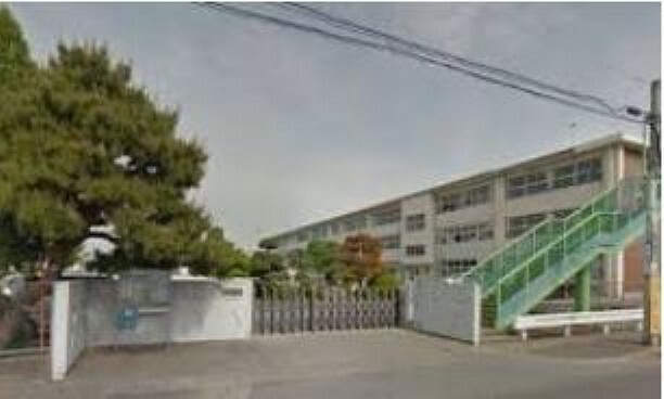 小学校 【小学校】宇都宮市立緑が丘小学校まで904m