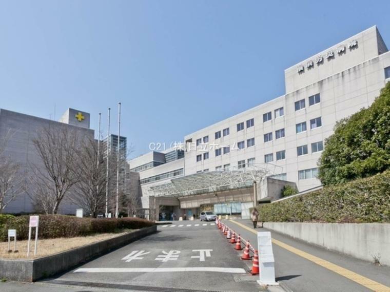 病院 独立行政法人労働者健康福祉機構横浜労災病院 紹介予約制。予約センター受付時間:平日　8時15分～17時00分