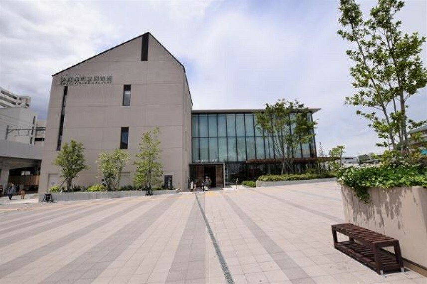 図書館 多賀城市立図書館