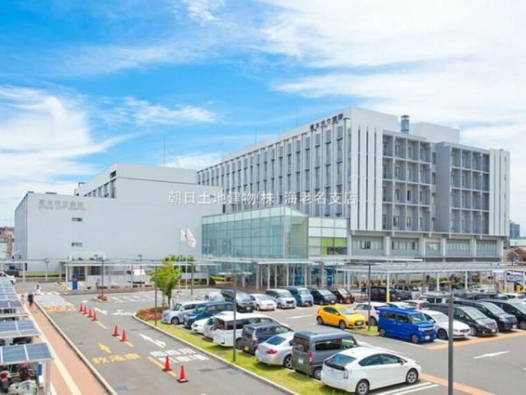 病院 【厚木市立病院】1950m　大きな病院でとてもきれいです。病院前駐車場はとても広いです。