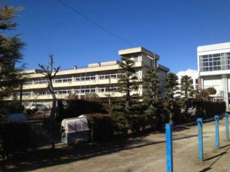 中学校 【中学校】加須市立加須西中学校まで308m