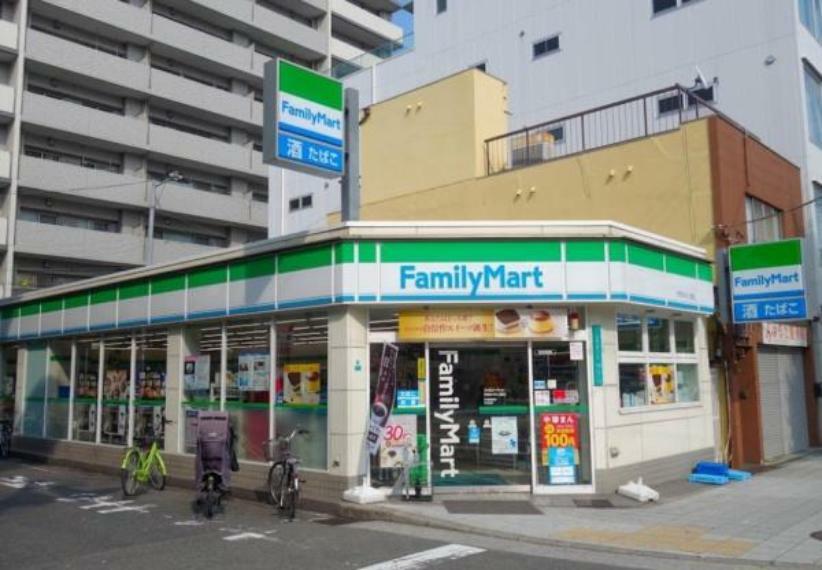 コンビニ ファミリーマート市岡みなと通店