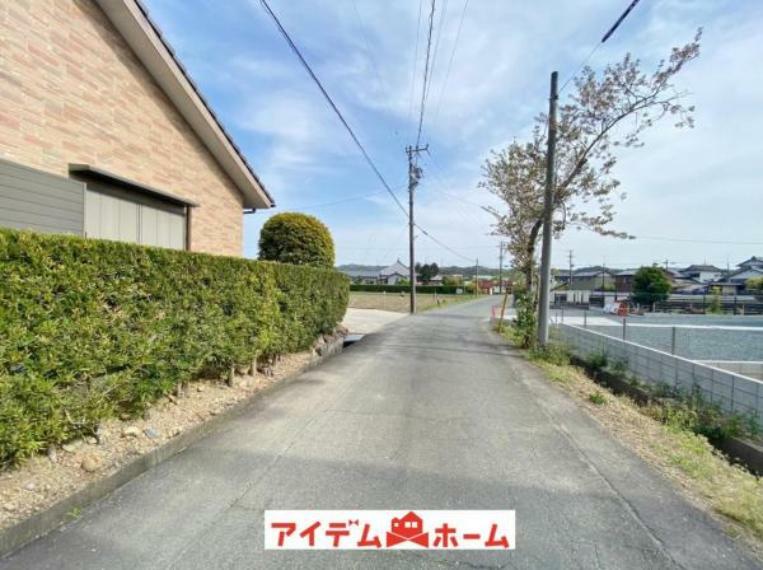 現況写真 住戸の前面道路