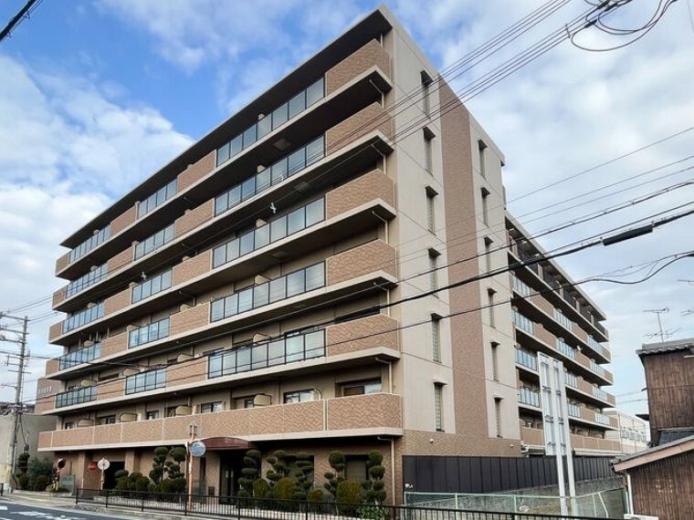 外観写真 地上7階建てマンション！お部屋は5階部です