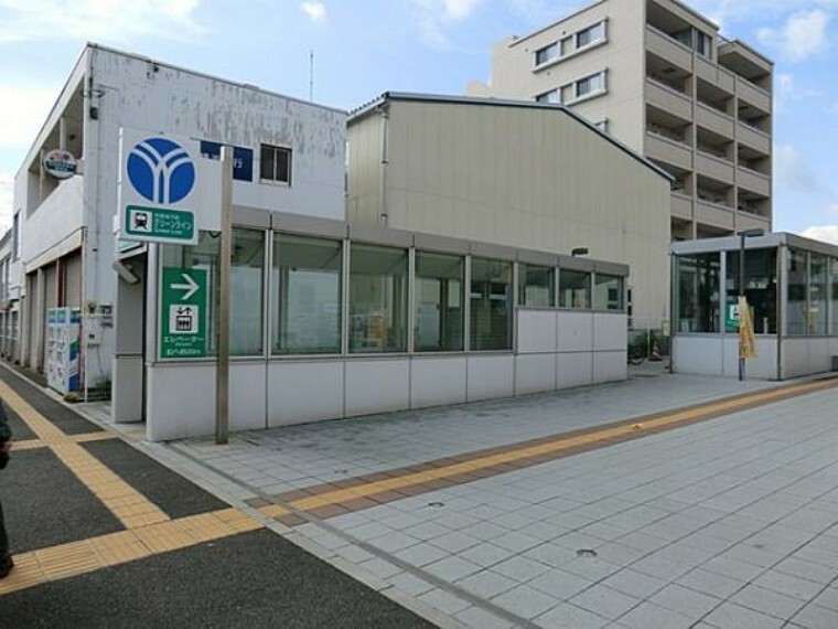 グリーンライン高田駅