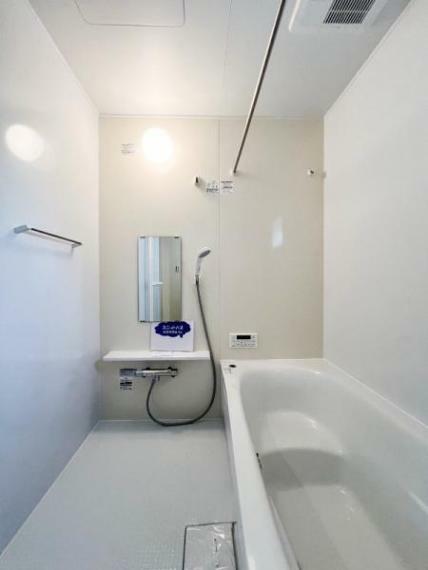 浴室 1階浴室は深夜のシャワーもお部屋に響かず安心です。