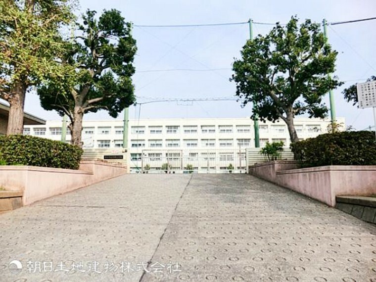 小学校 川井小学校800m