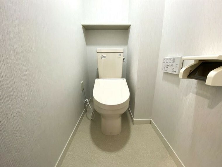 トイレ 嬉しい温水暖房便座のトイレです