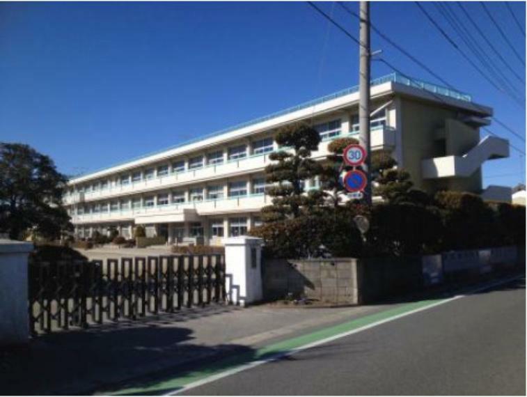 小学校 【小学校】加須市立騎西小学校まで868m