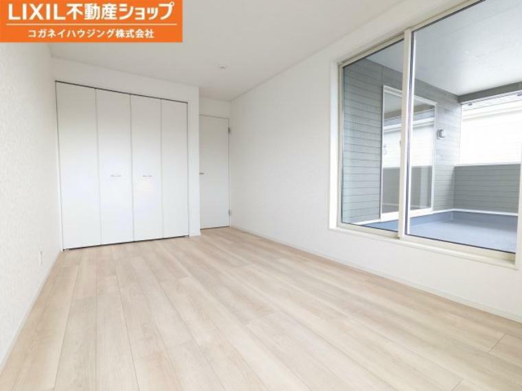 洋室 個人の部屋や寝室として使える洋室です・明るいお部屋です。