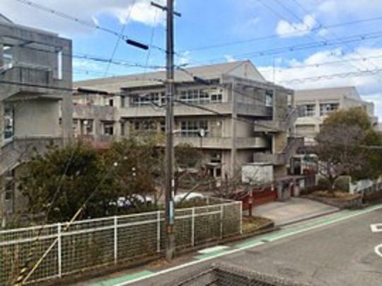 小学校 【小学校】西宮市立北六甲台小学校まで899m