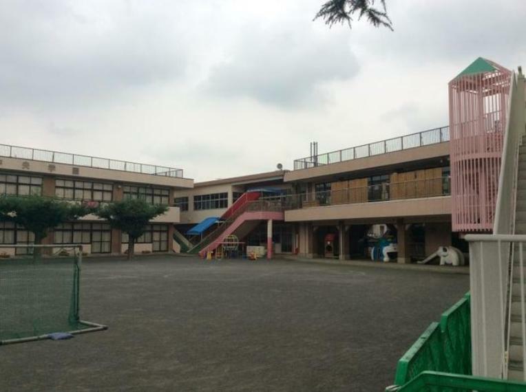 幼稚園・保育園 学校法人横浜中央学園ゆたか幼稚園 徒歩4分。