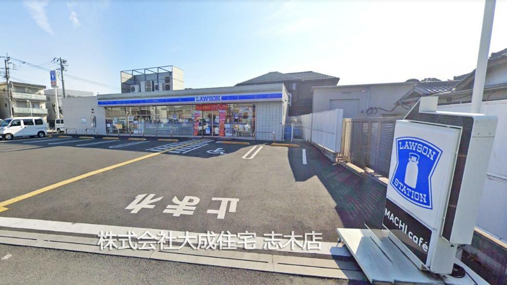 コンビニ ローソン富士見関沢1丁目店（徒歩11分　うれしい24時間営業！）
