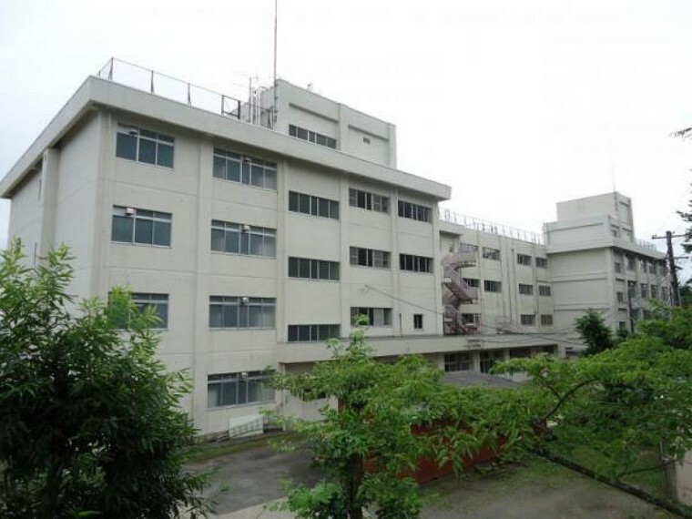 小学校 八木山南小学校　1259m　徒歩16分