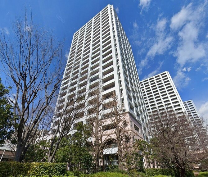 西戸山タワーホウムズサウスタワー(3LDK) 16階の外観
