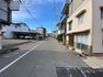 現況写真 接道している道路幅は約6mとなっております。