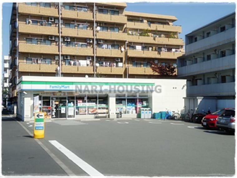 コンビニ 【コンビニエンスストア】ファミリ-マート海田日野橋店まで122m